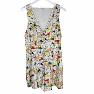 Avenu. Double Vee neck linen blend floral romper‎